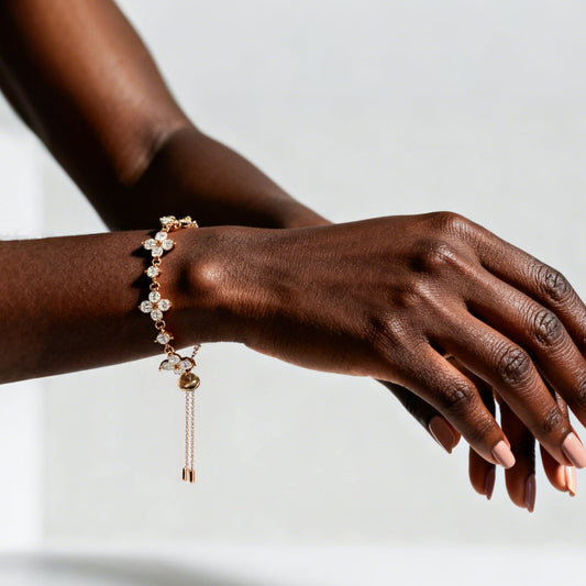 16 Truly Original Christmas Gifts 2026: Quiet Luxury Guide