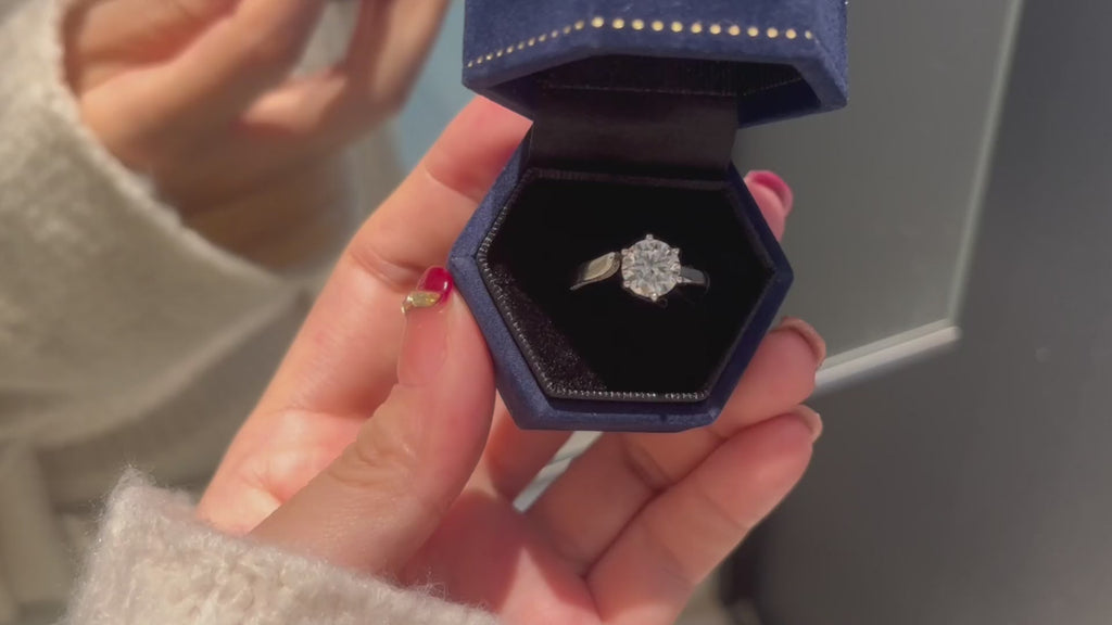 Women's Moissanite Ring, 1.5CT Lab-Created Diamond, 925 Silver with 18K White Gold Plating, Adjustable Open Silver Ring, Engagement Ring, Jewelry Gift.